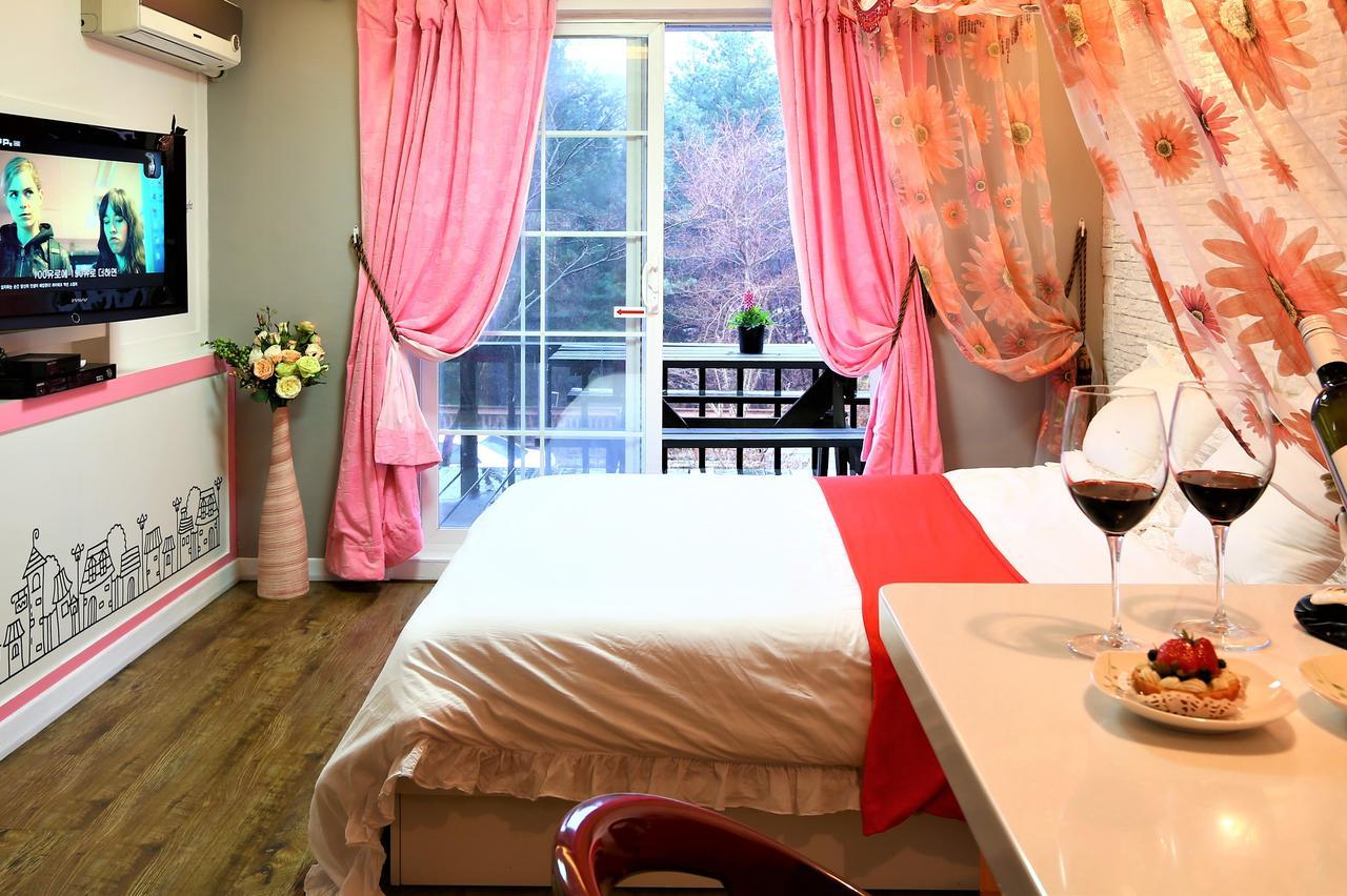 Dacha Pension พยองซาง ภายนอก รูปภาพ